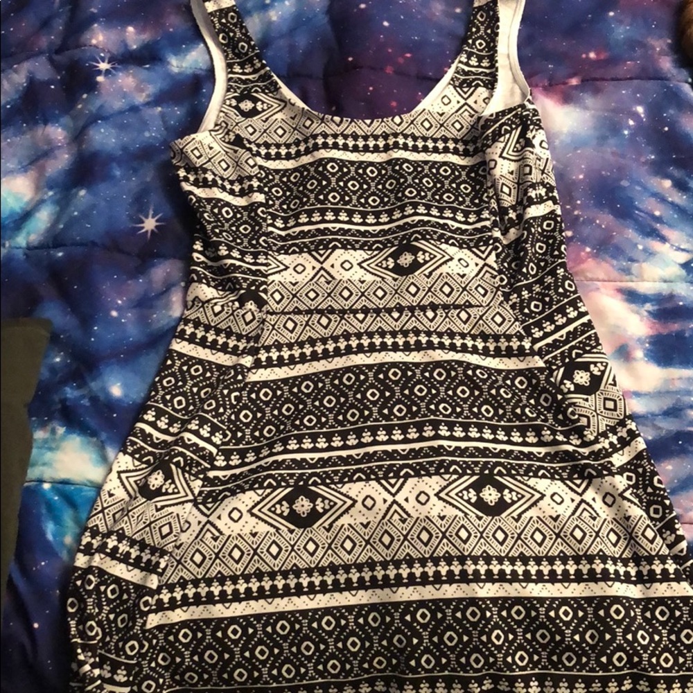 Black and white printed dress